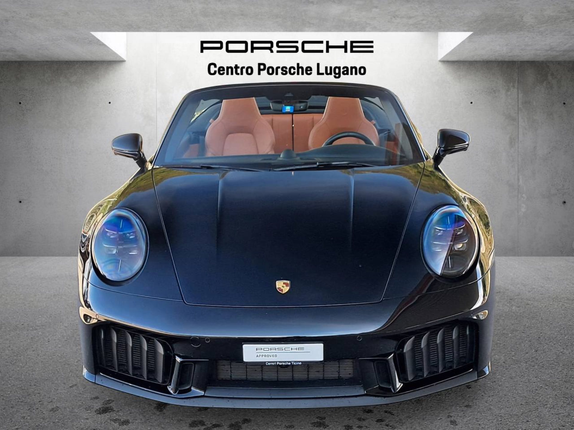 PORSCHE 911 Carrera GTS Cabriolet-image-9