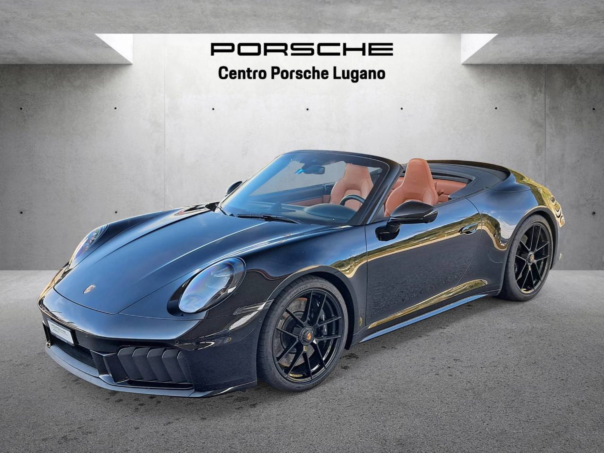 PORSCHE 911 Carrera GTS Cabriolet-image-8