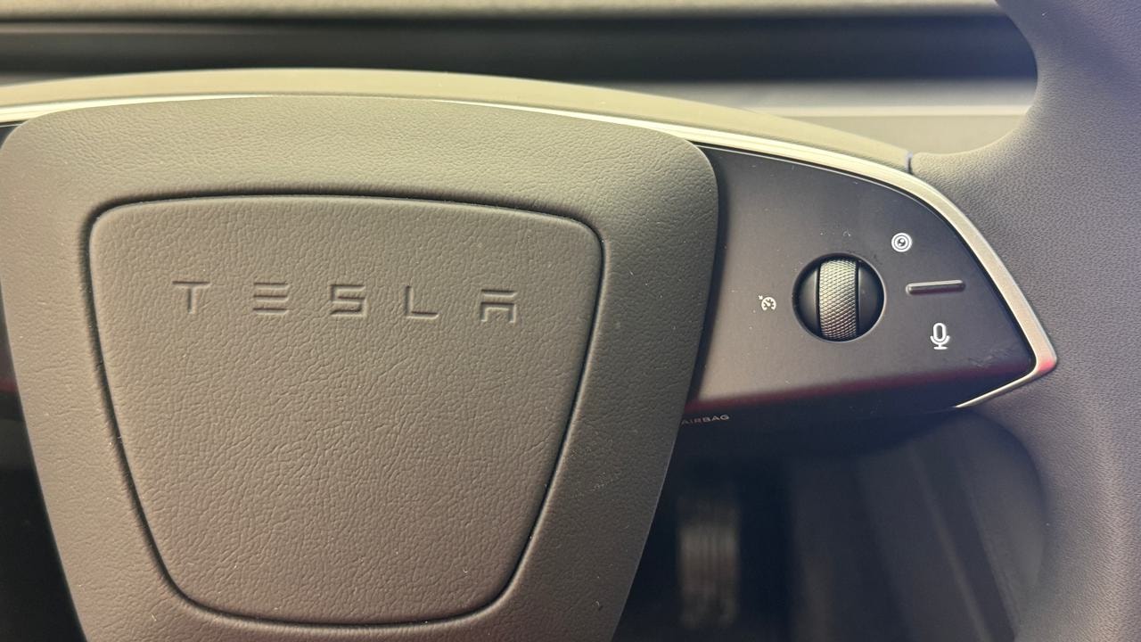 TESLA Model 3 Long Range Dual Motor AWD-image-9
