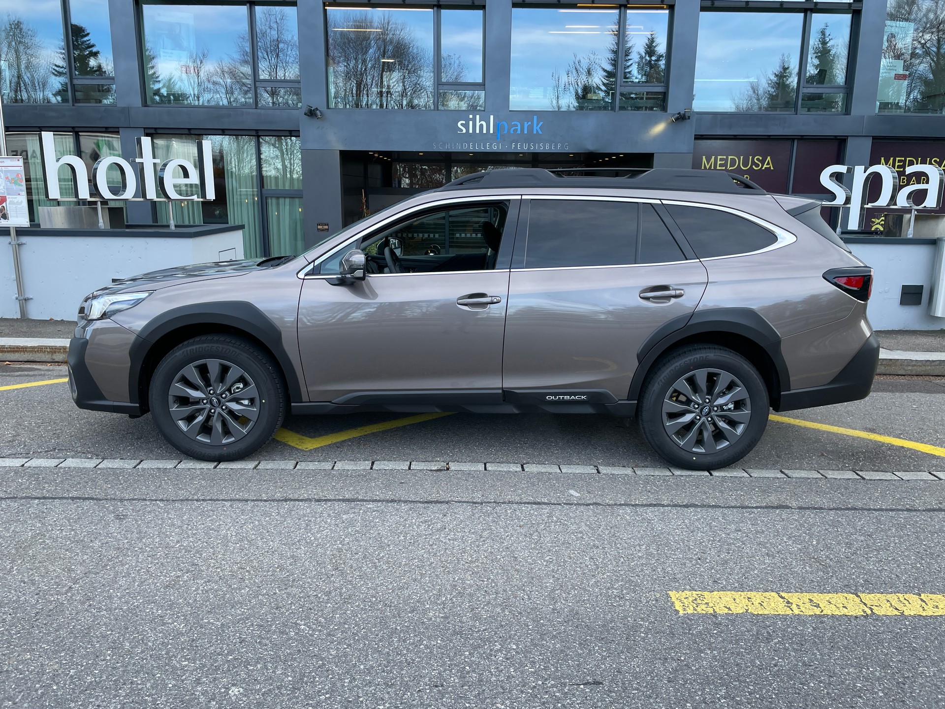 SUBARU Outback 2.5i Advantage AWD Lineartronic-image-8