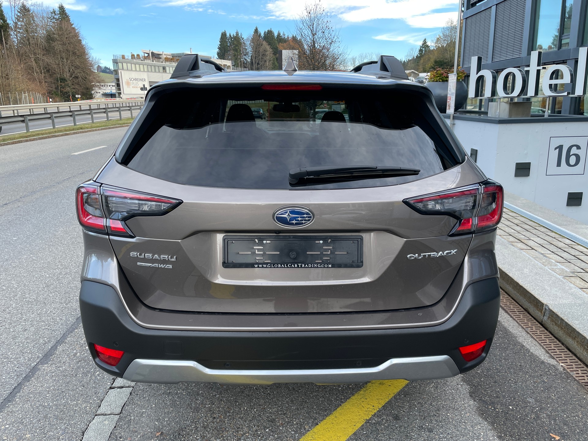 SUBARU Outback 2.5i Advantage AWD Lineartronic-image-5