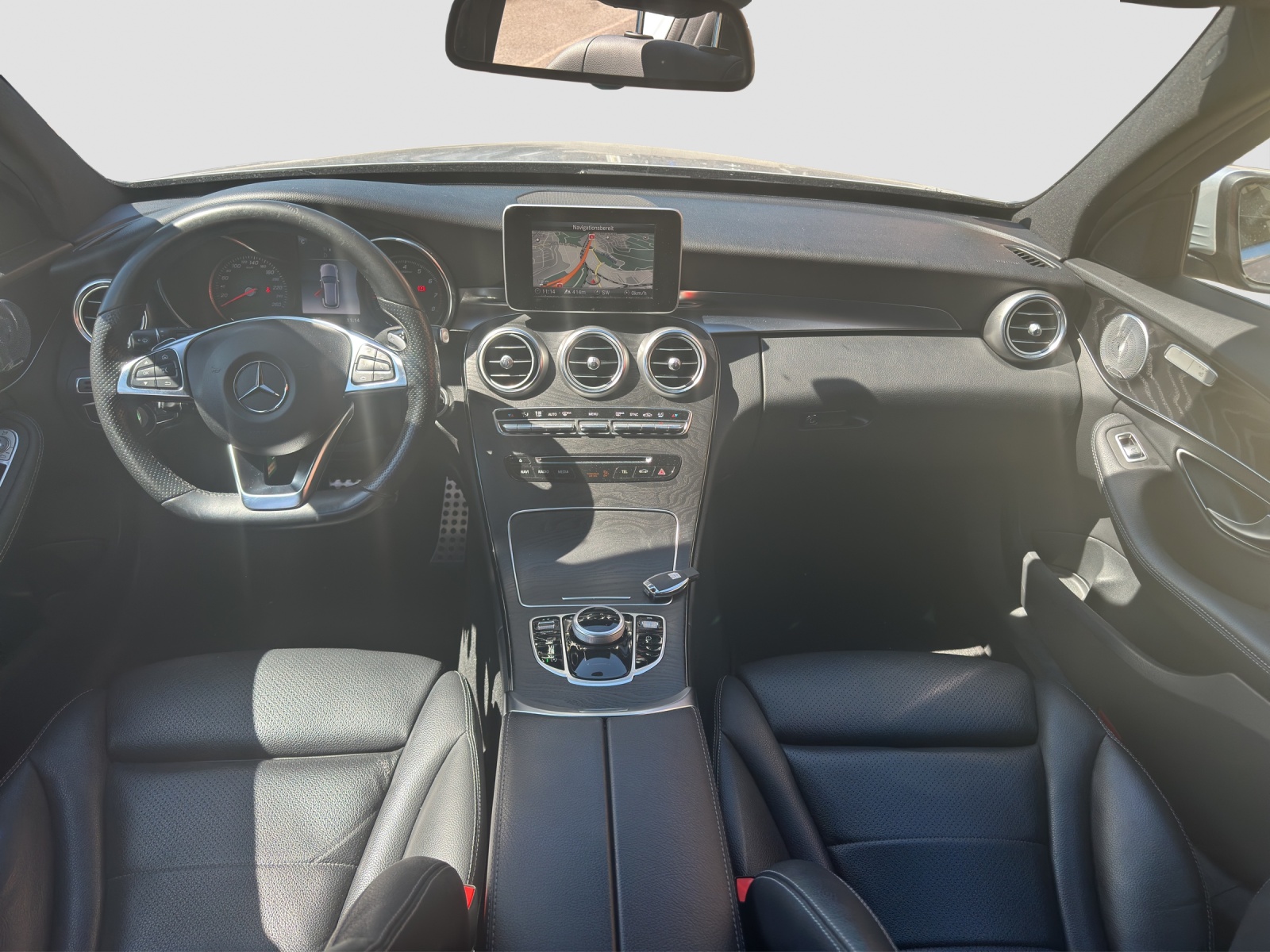 MERCEDES-BENZ C 300 AMG Line 9G-Tronic-image-13