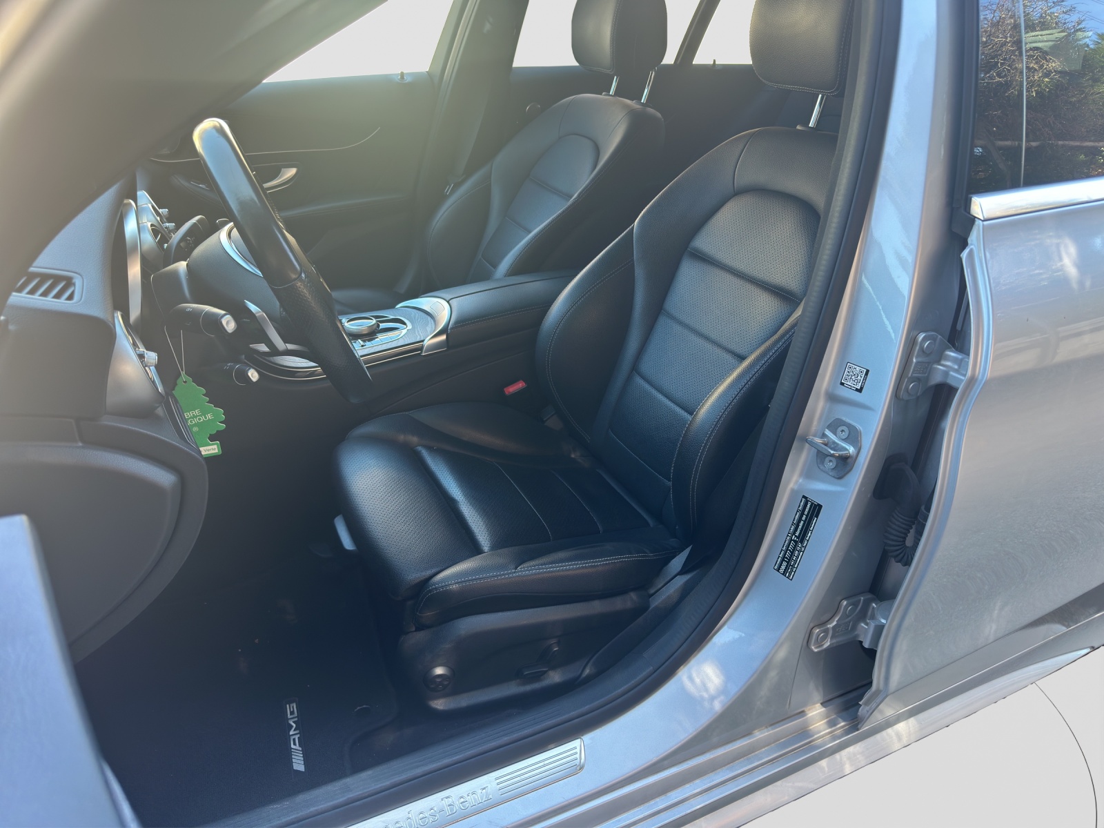 MERCEDES-BENZ C 300 AMG Line 9G-Tronic-image-10
