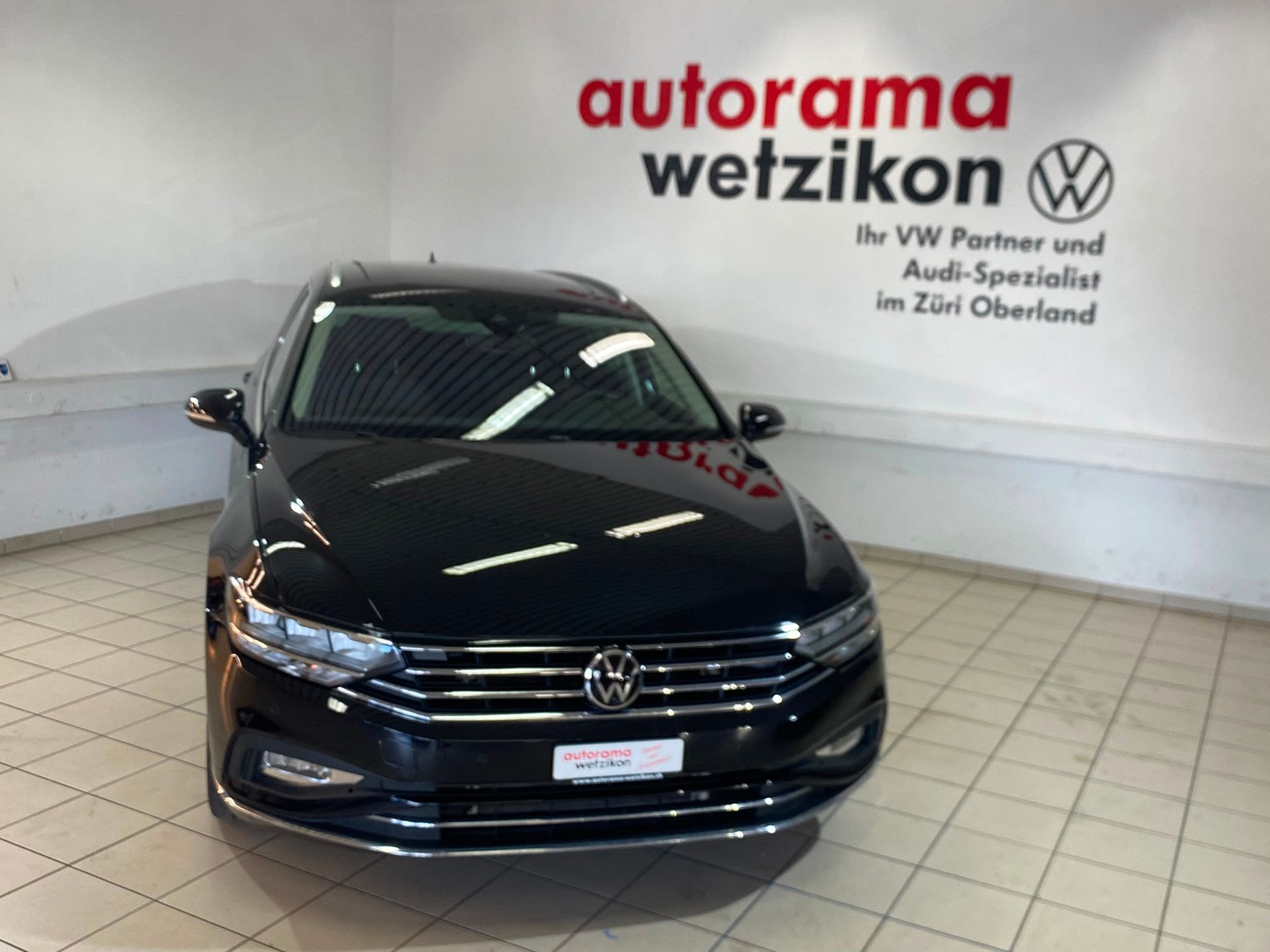 VW Passat 2.0 TDI BMt 75 Edition 4Motion DSG-showroom-element-1