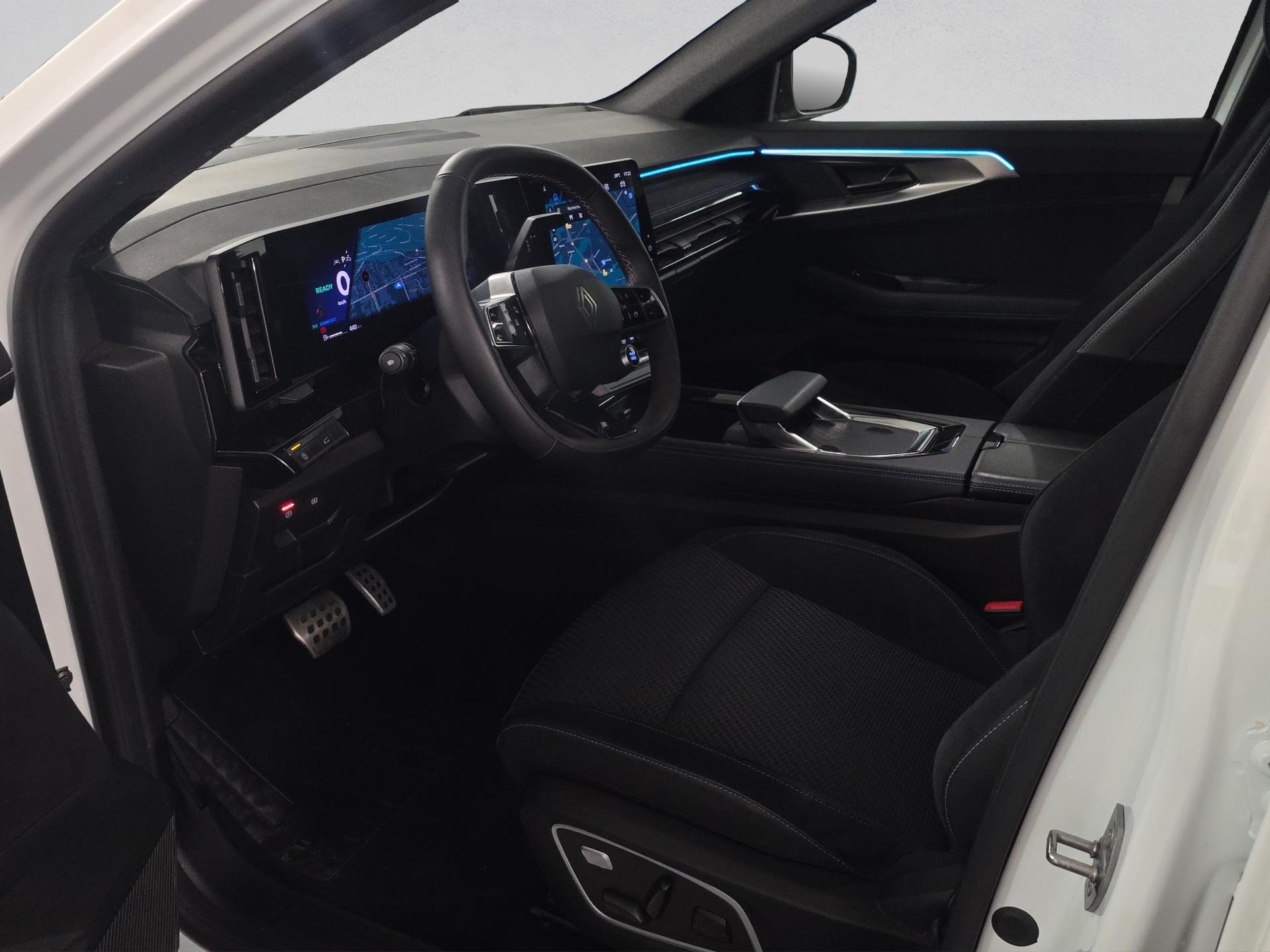 RENAULT Austral 1.2 HEV 200 Techno Esprit Alpine A-image-8