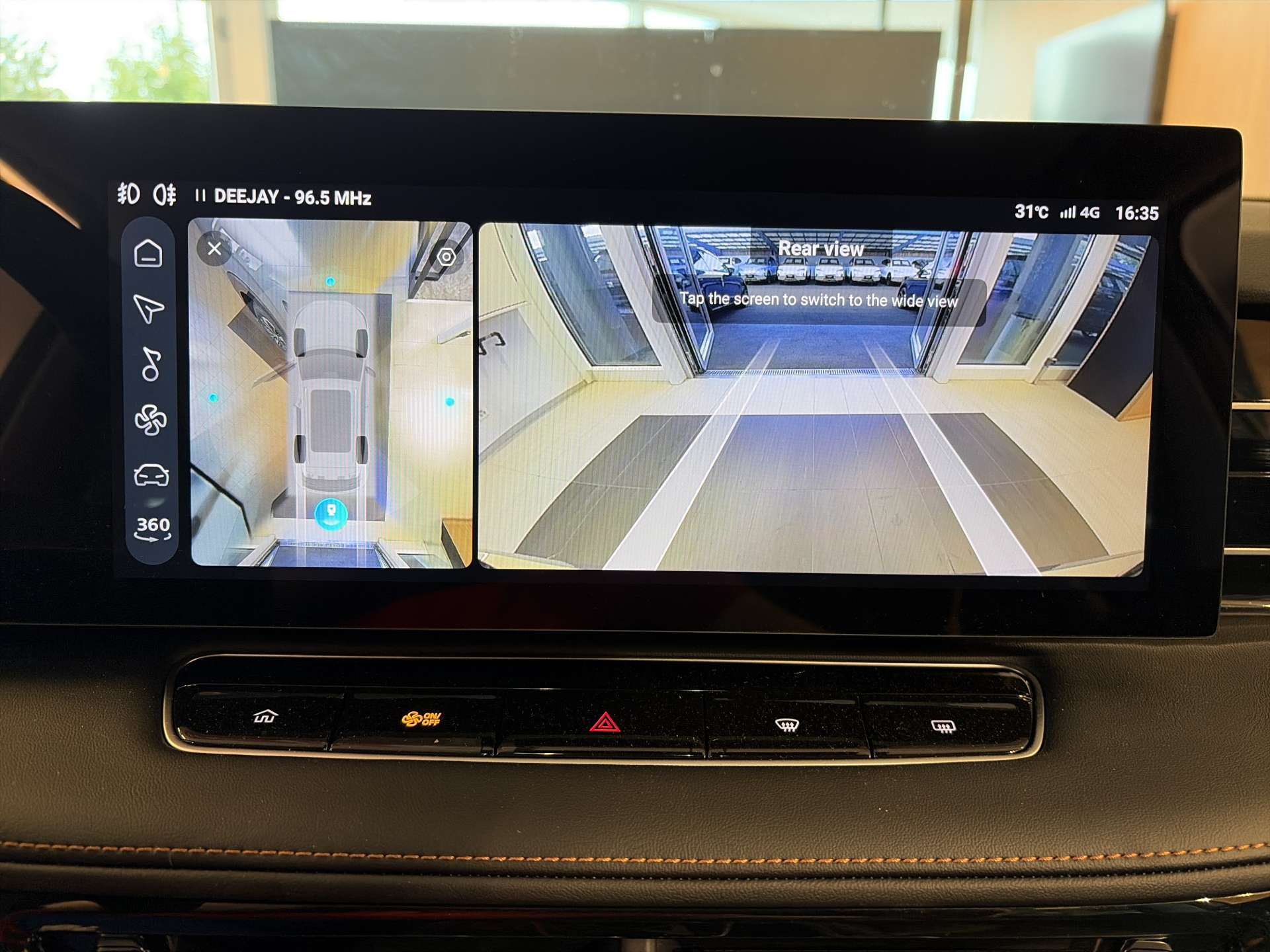 MG HS 1.5 T HEV+ Luxury 224PS Automat-image-9