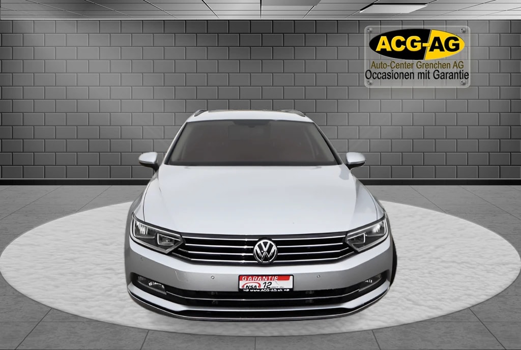 VW Passat Variant 1.6 TDI BMT Comfortline DSG ** Gr-Navi ** RF-Kamera ** Abstandsregelsysteme ** Sitzheizung ** Ab MFk & Service **-image-1
