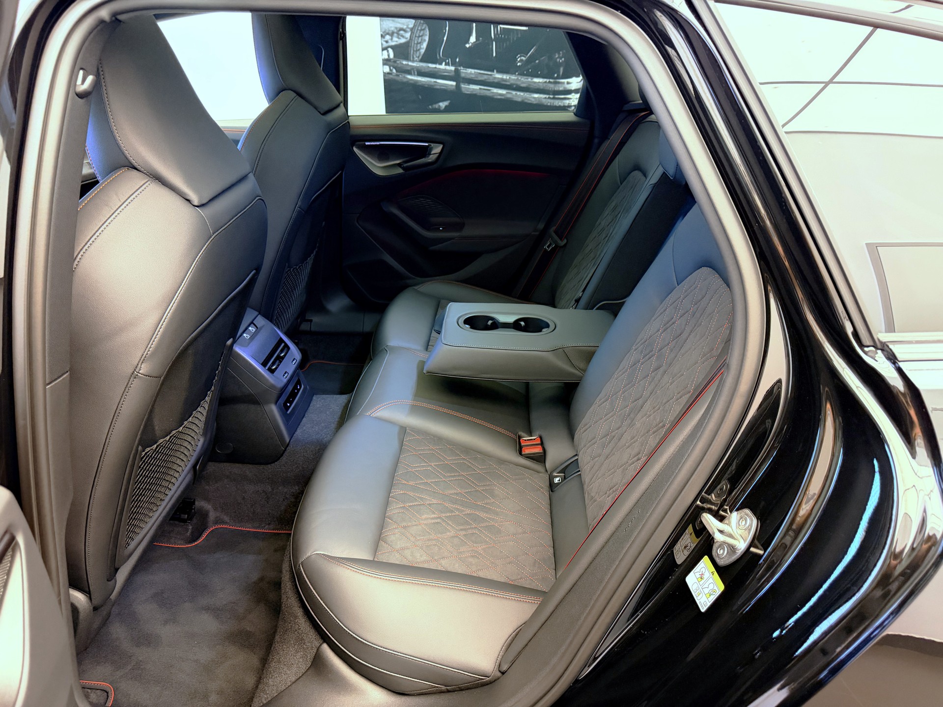 AUDI A5 Avant e-hybrid quattro 270 kW S tronic-image-15