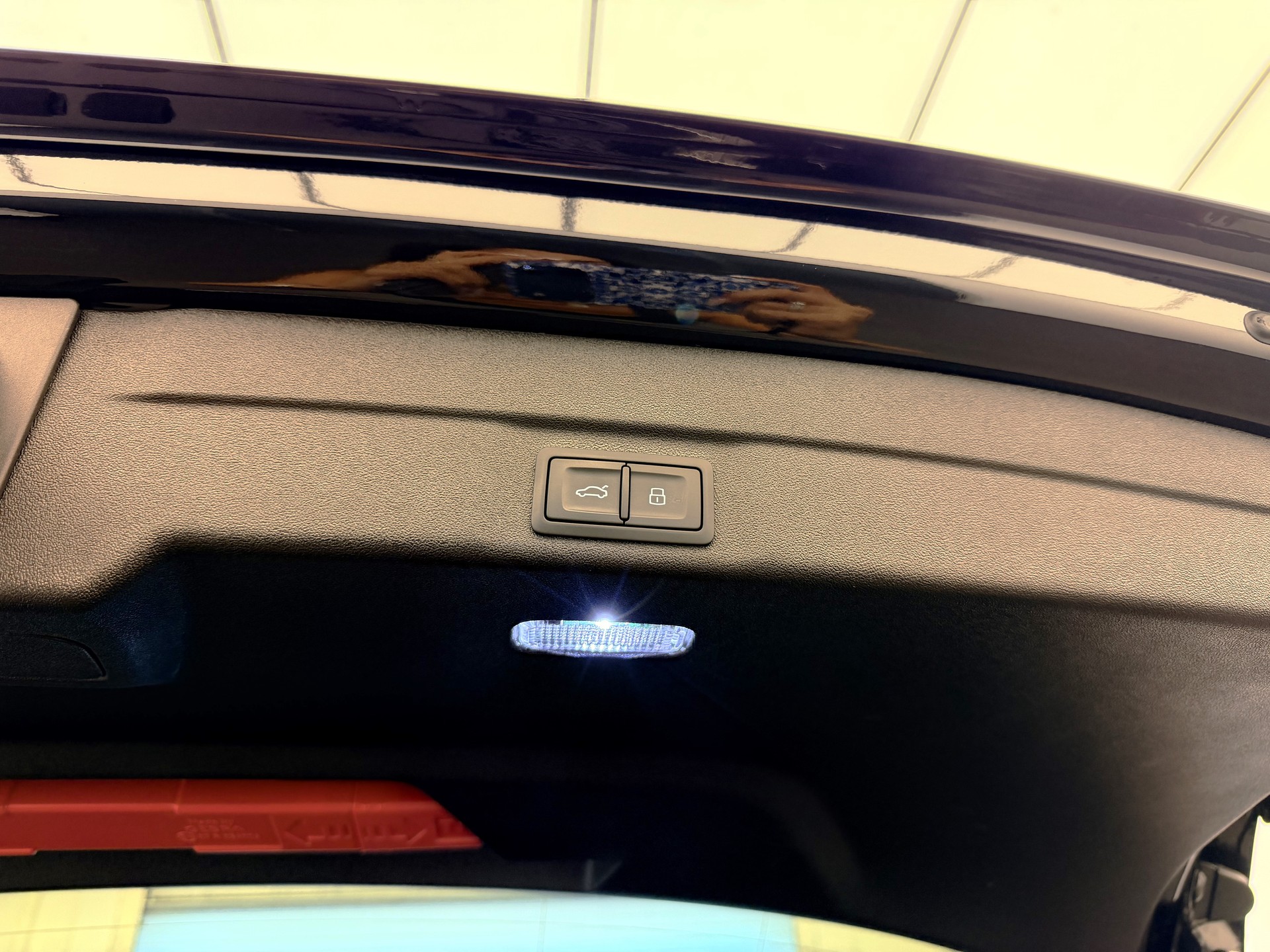 AUDI A5 Avant e-hybrid quattro 270 kW S tronic-image-17