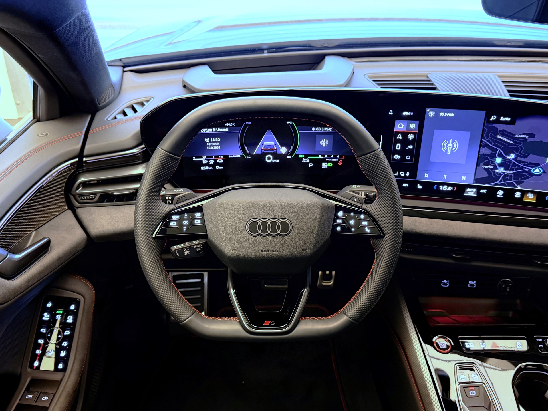 AUDI A5 Avant e-hybrid quattro 270 kW S tronic-image-6