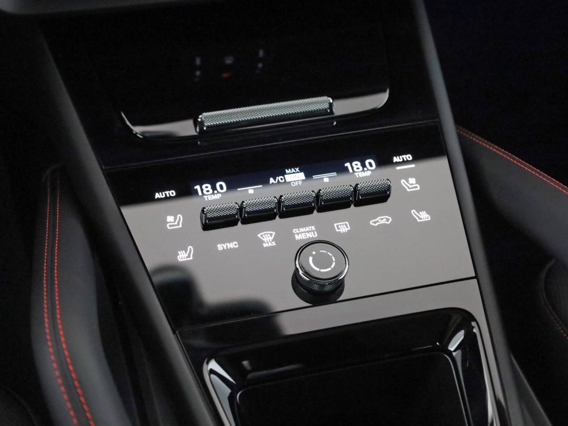 PORSCHE Cayenne GTS-image-17