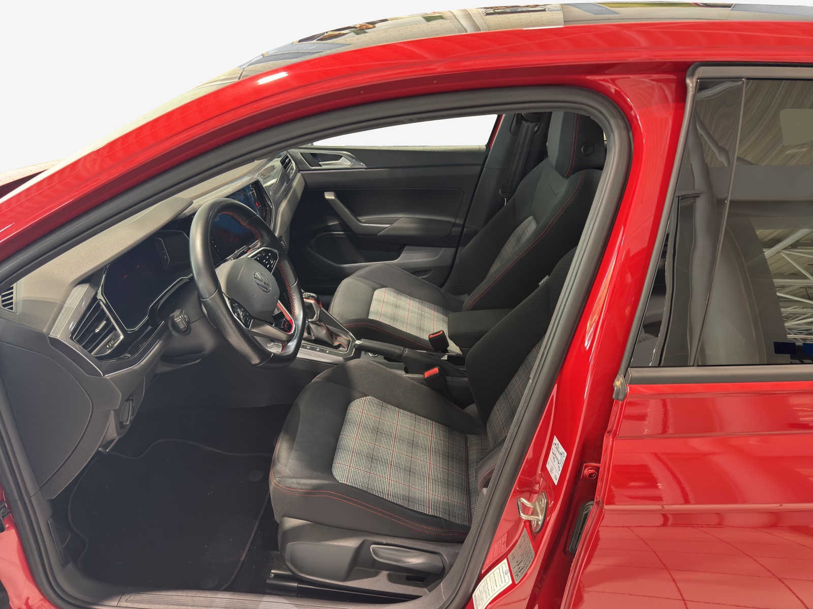 VW Polo 2.0 TSI GTI DSG-image-4