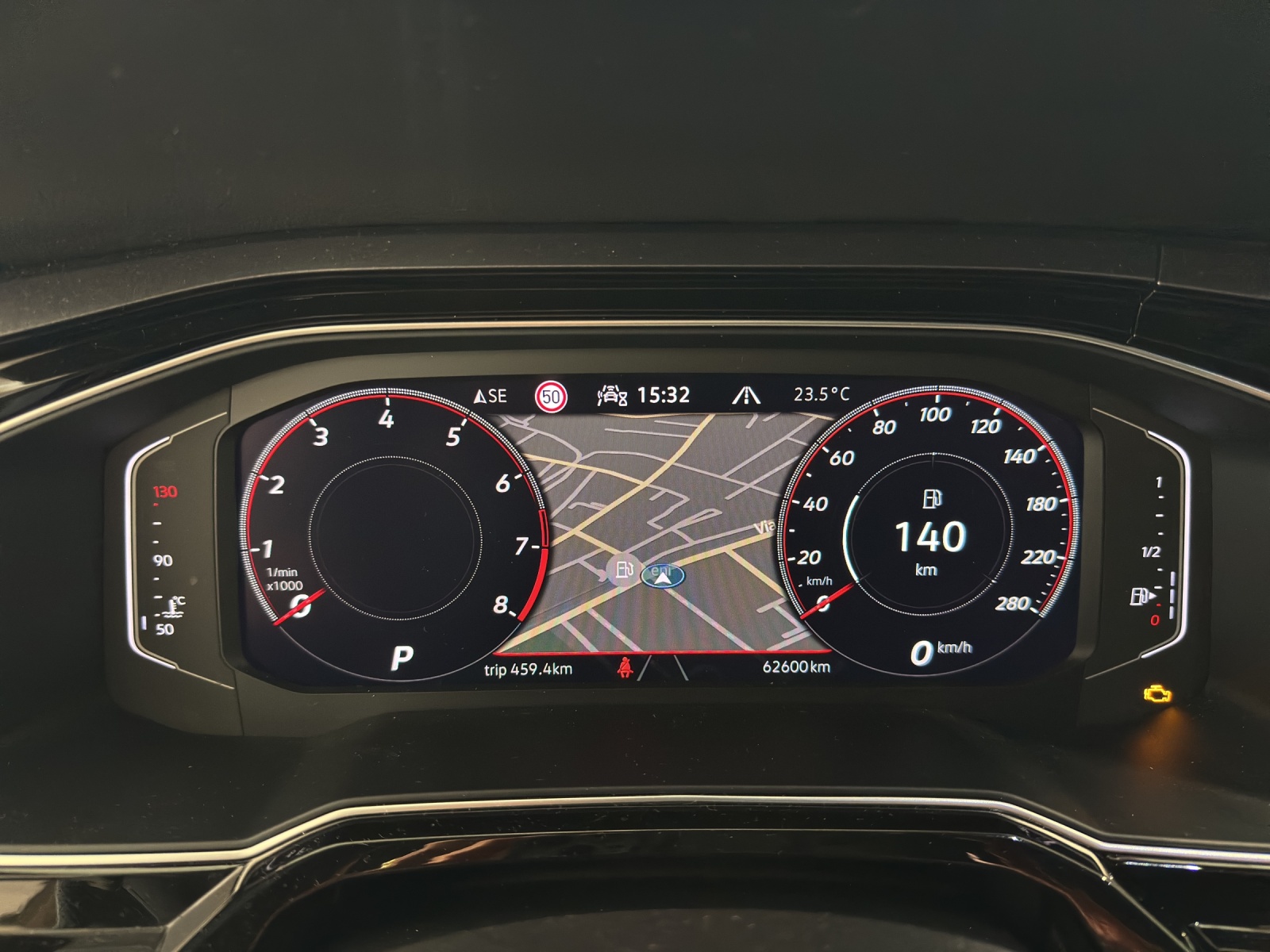 VW Polo 2.0 TSI GTI DSG-image-12