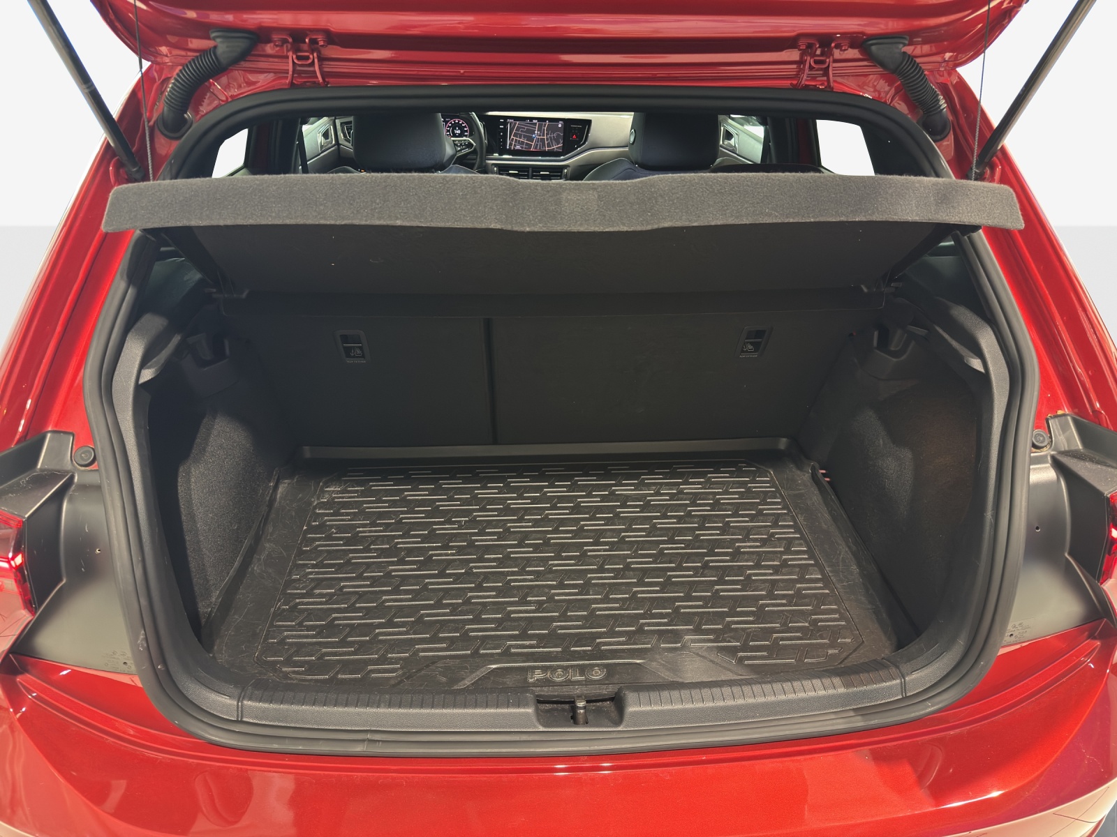 VW Polo 2.0 TSI GTI DSG-image-9