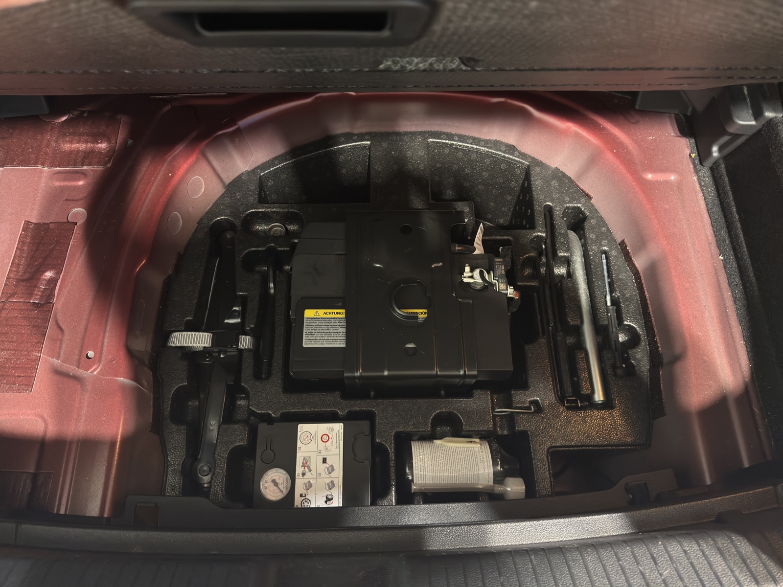 VW Polo 2.0 TSI GTI DSG-image-10