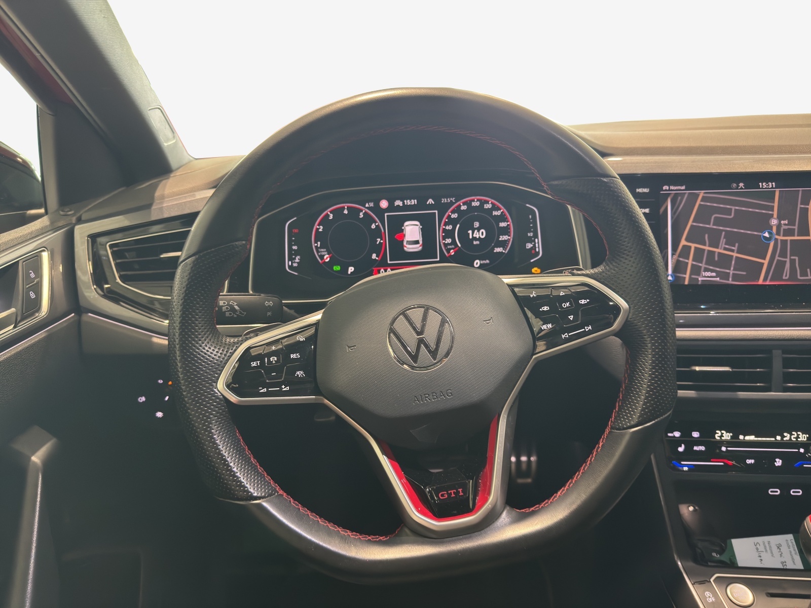 VW Polo 2.0 TSI GTI DSG-image-6