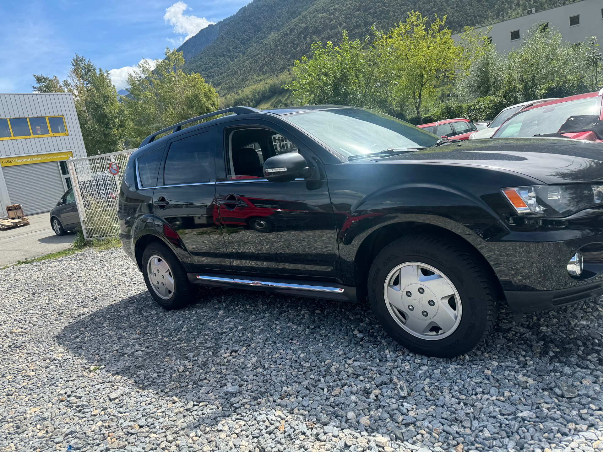 MITSUBISHI Outlander 2.2 DID Jubilé35 4WD-image-7