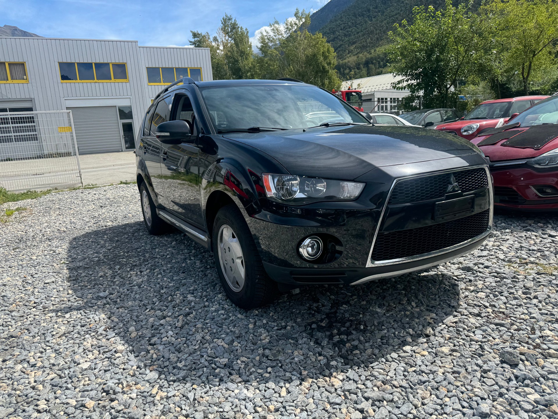 MITSUBISHI Outlander 2.2 DID Jubilé35 4WD-image-9
