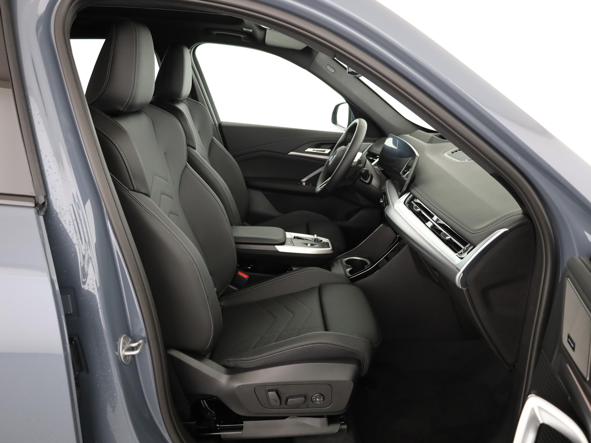 BMW X1 23i xDrive paddles-image-15