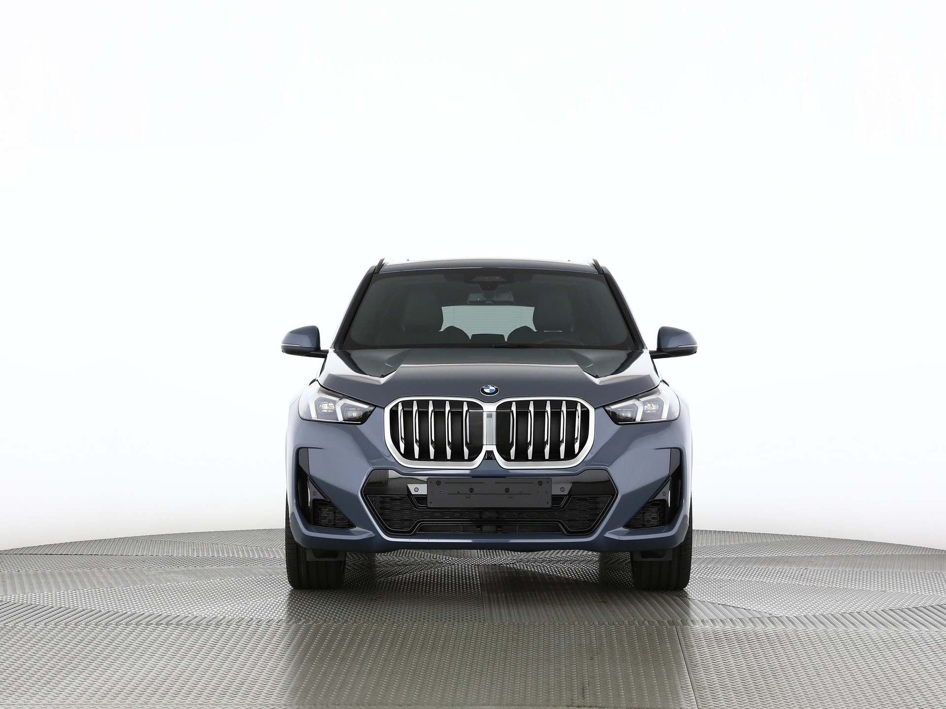 BMW X1 23i xDrive paddles-image-4