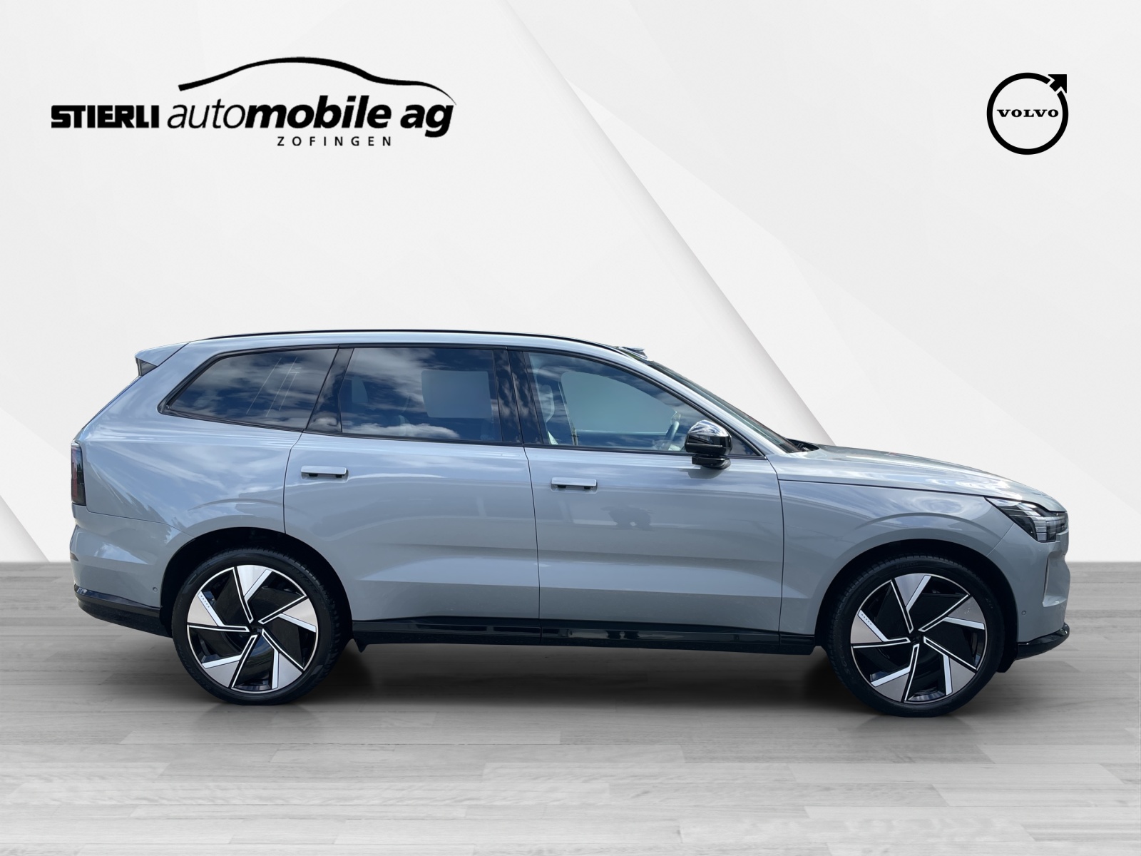VOLVO EX 90 Twin Performance Ultra AWDD-image-3
