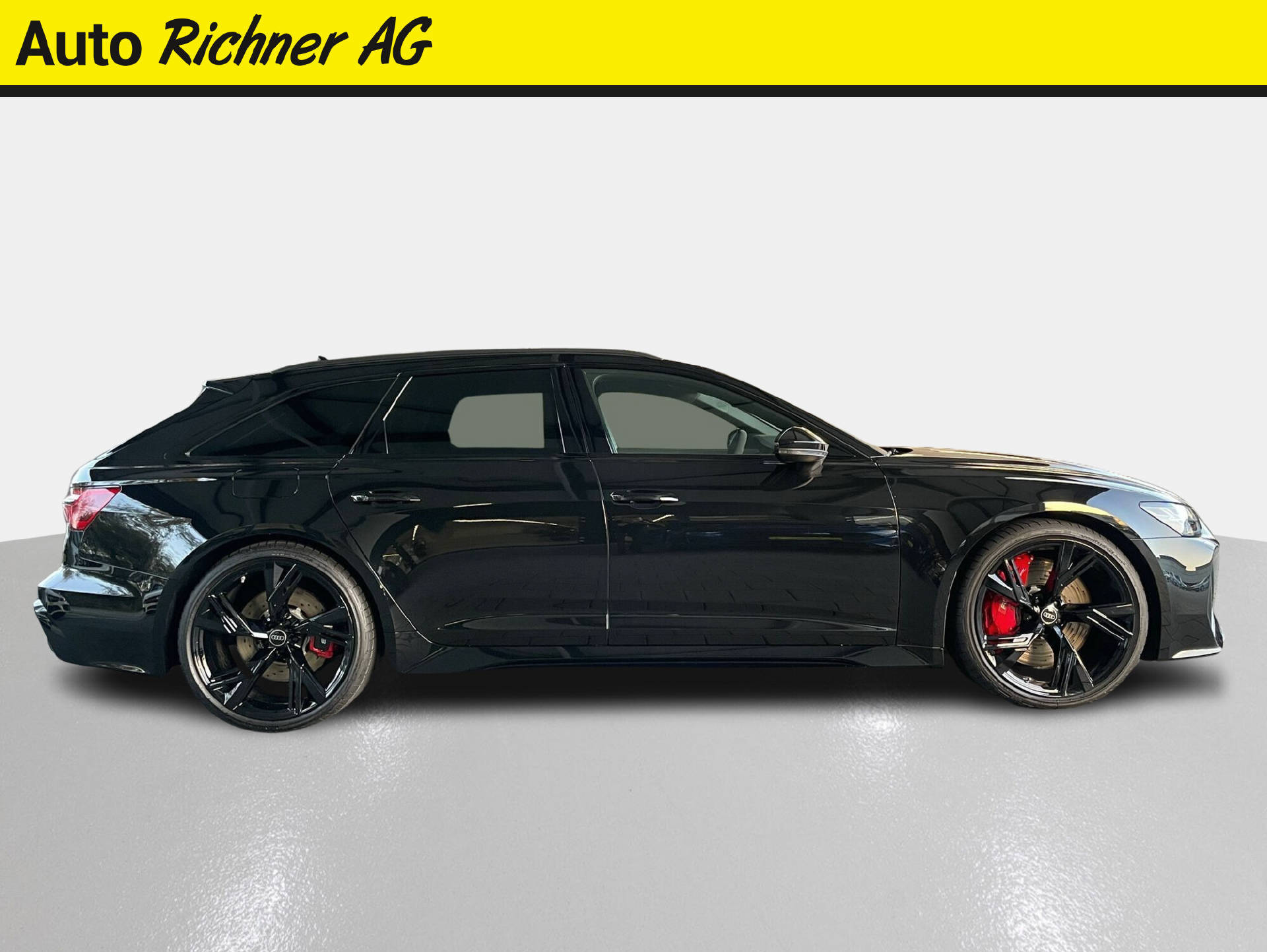 AUDI RS6 Avant 4.0 V8 TFSI performance quattro T-Tronic-showroom-element-2