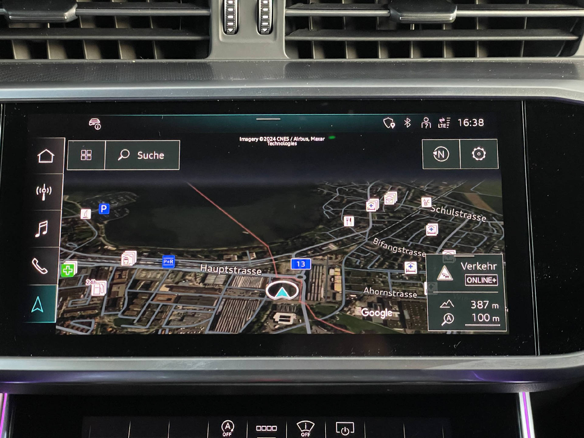 AUDI RS6 Avant 4.0 V8 TFSI performance quattro T-Tronic-image-9