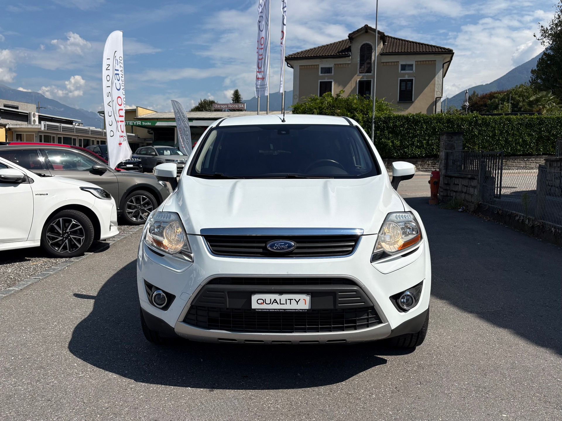 FORD Kuga 2.0 TDCi Carving 4WD PowerShift-image-6