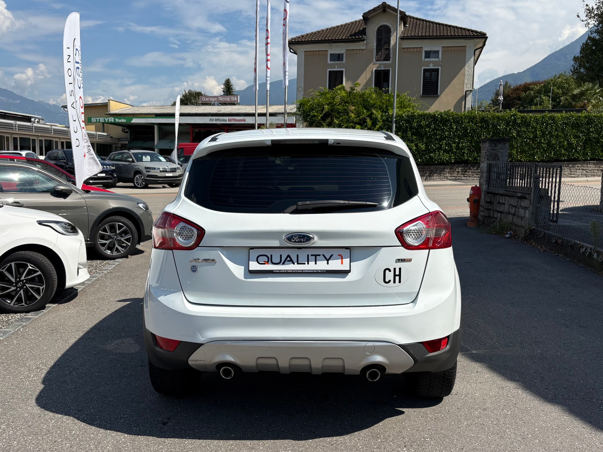FORD Kuga 2.0 TDCi Carving 4WD PowerShift-image-7
