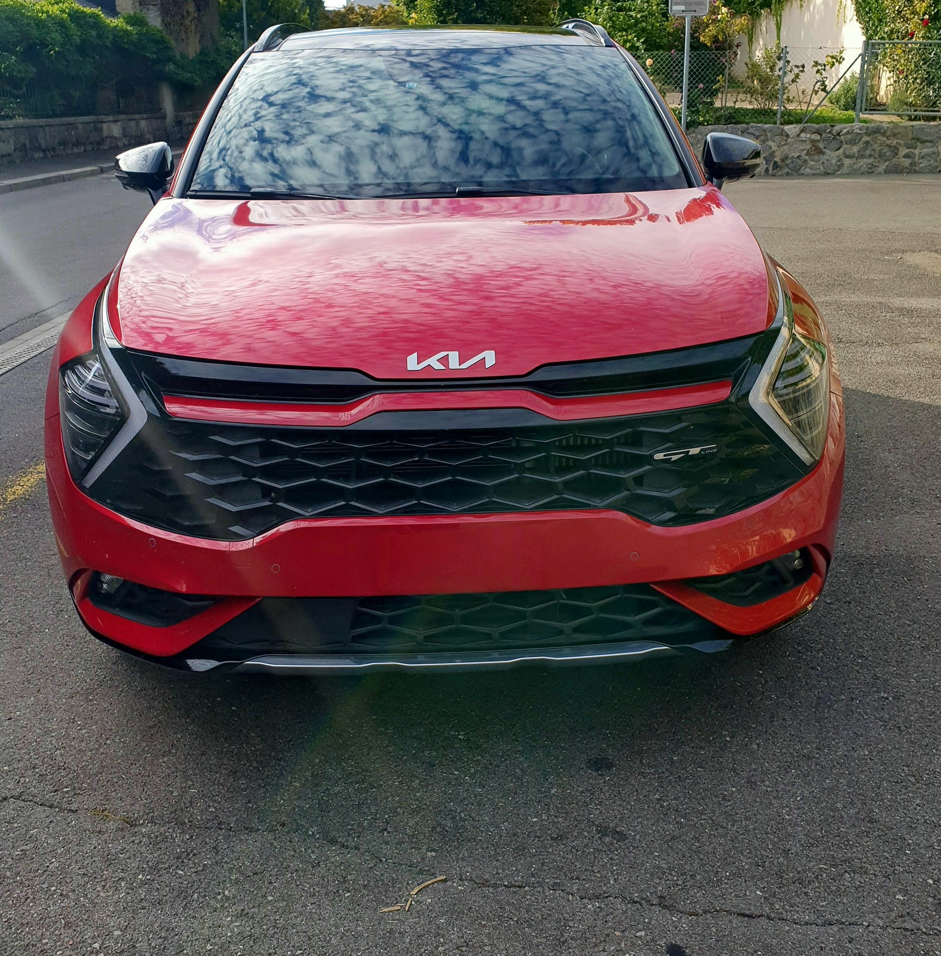 KIA 1.6 T-GDi PHEV GT-Line-image-2