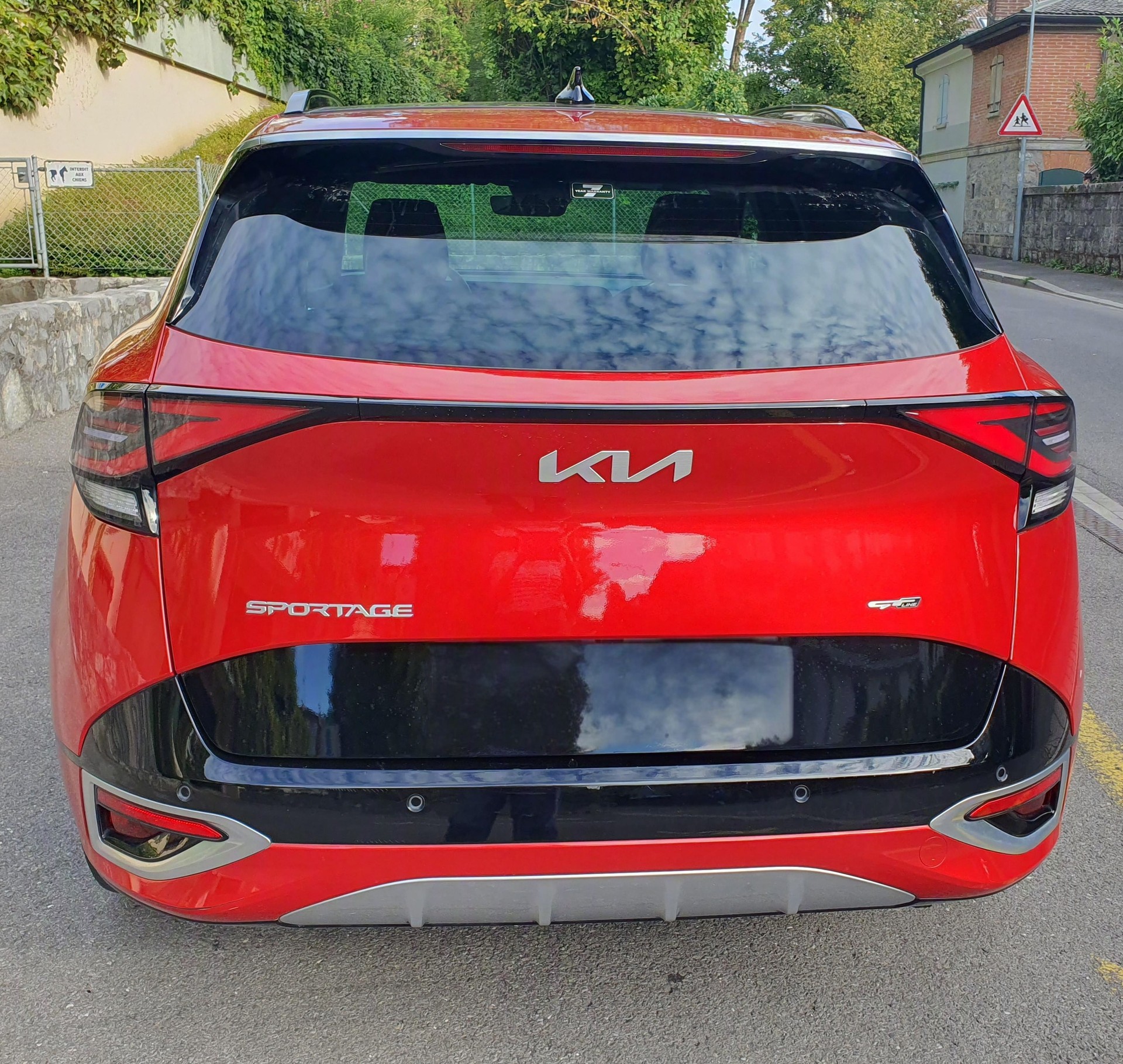KIA 1.6 T-GDi PHEV GT-Line-image-3