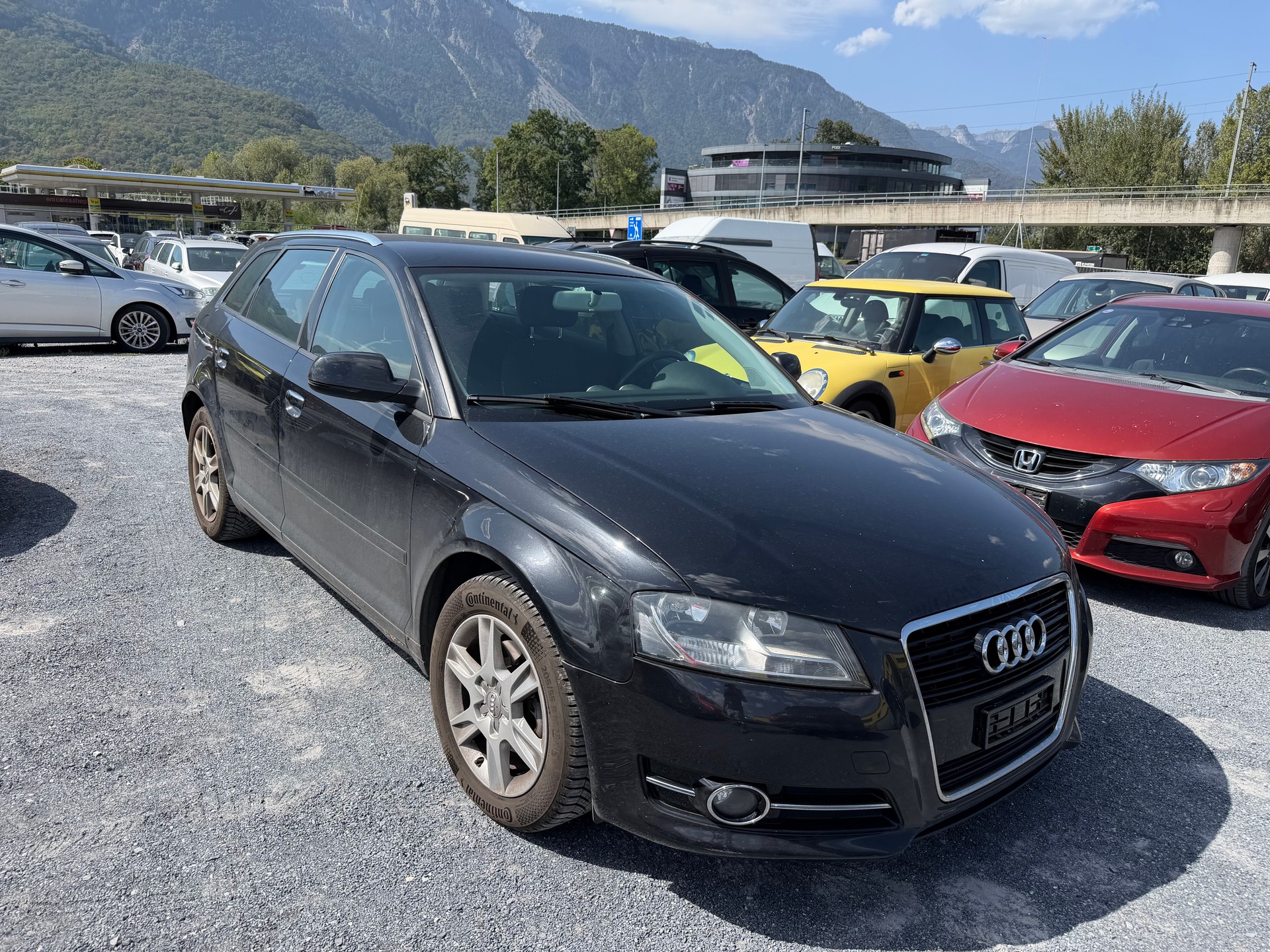 AUDI A3 Sportback 1.4 TFSI Ambition-image-2