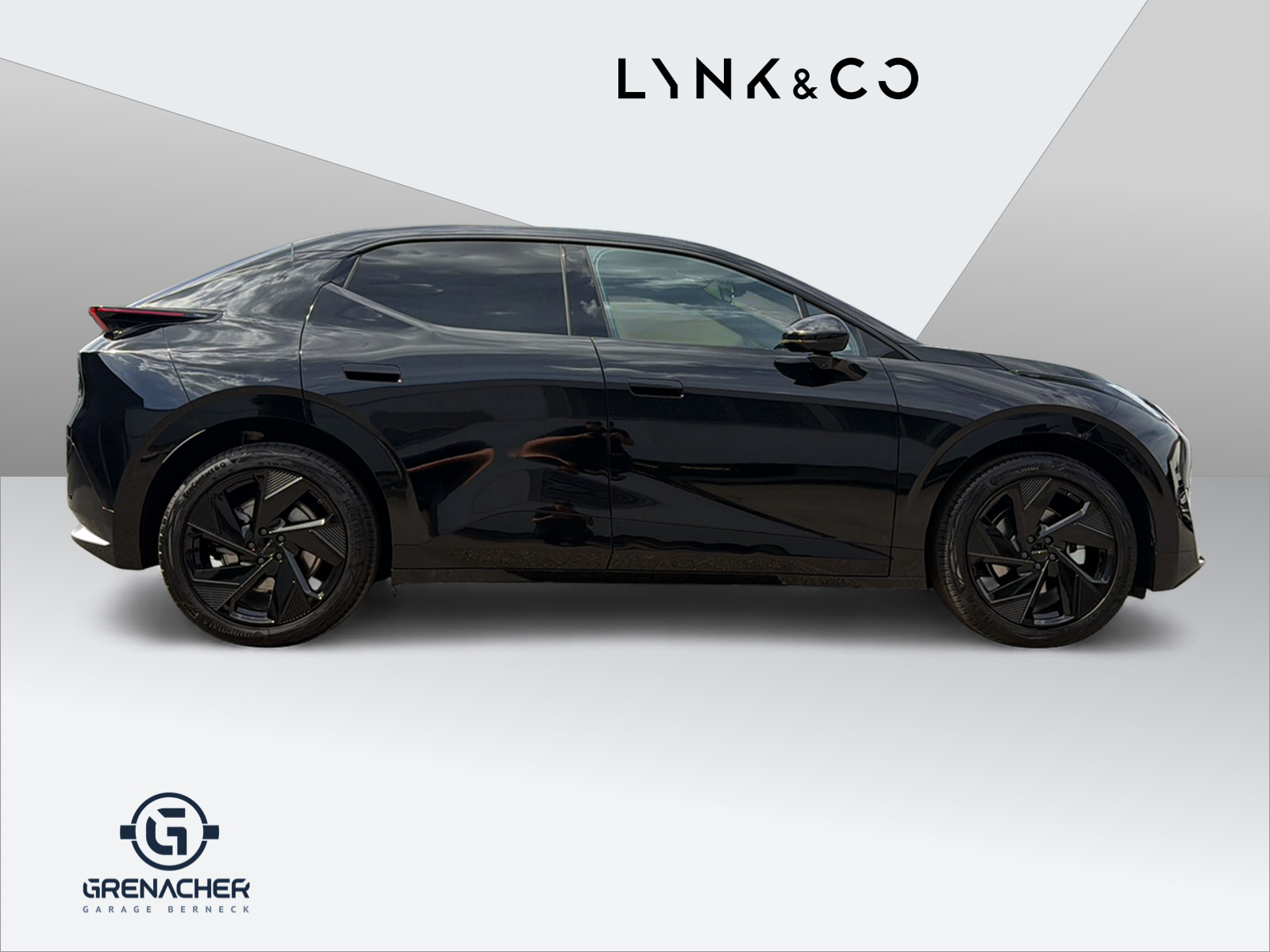 LYNK & CO 02 More-image-5
