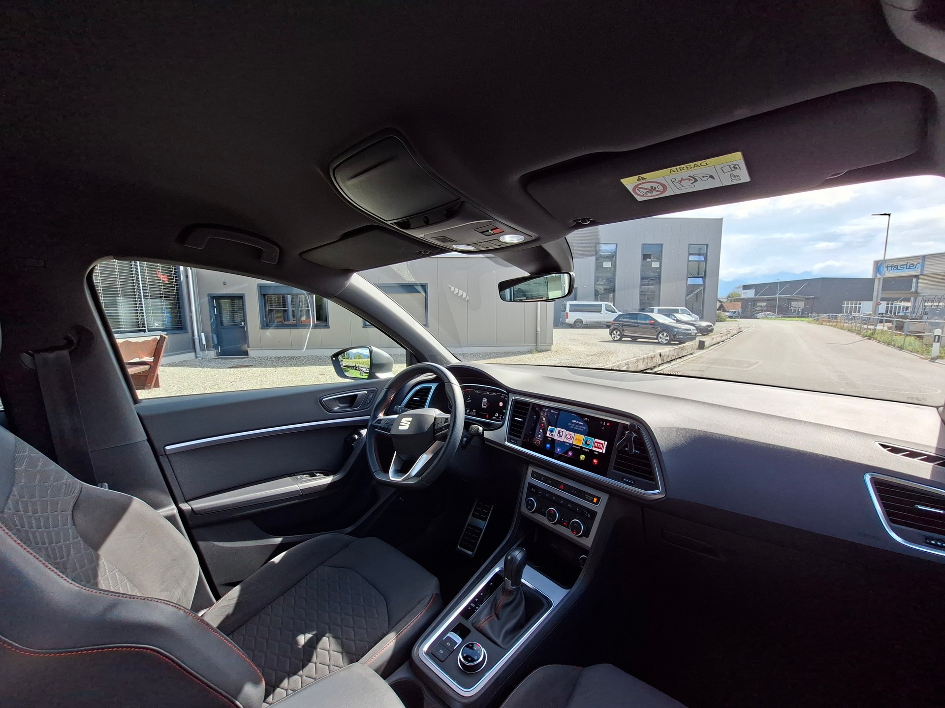 SEAT Ateca 2.0 TSI FR 4Drive DSG-image-15