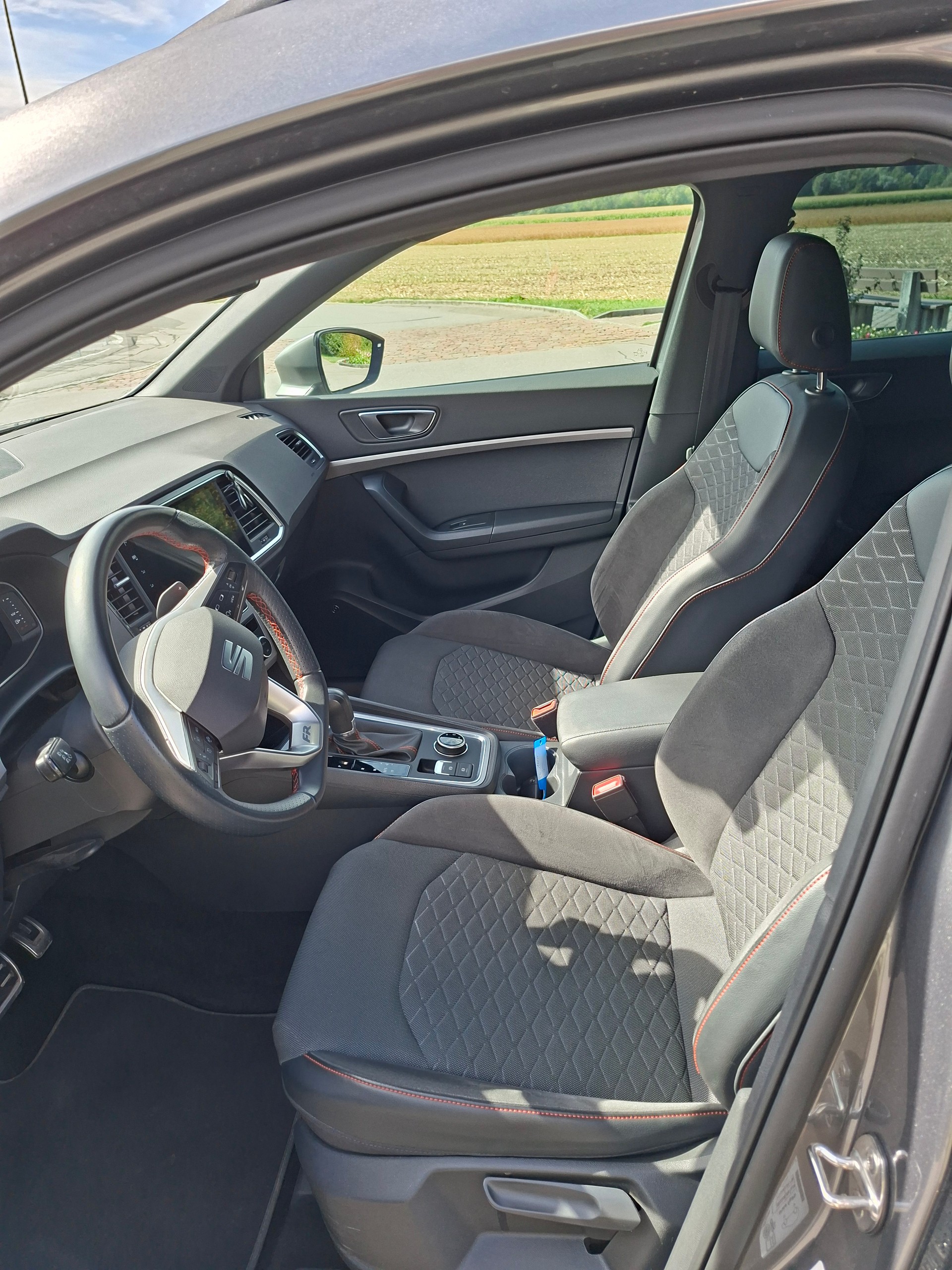 SEAT Ateca 2.0 TSI FR 4Drive DSG-image-10