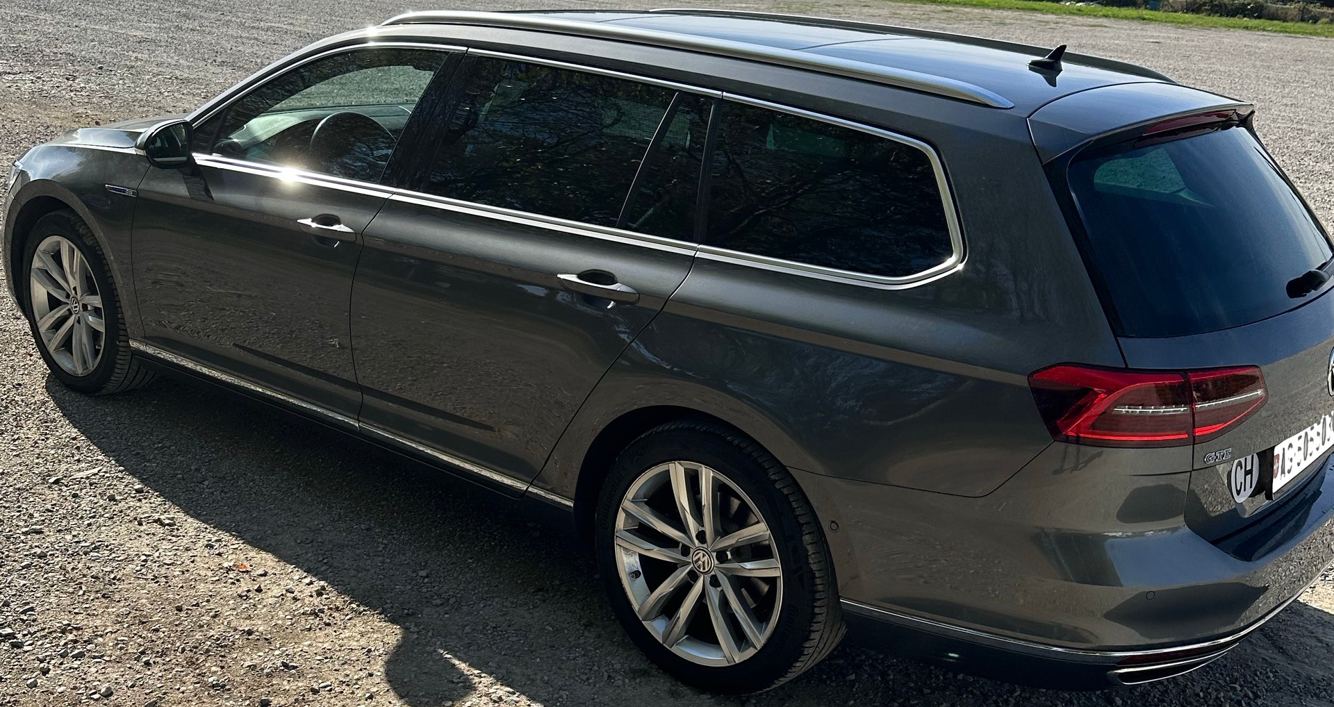 VW 1.4 TSI Plug-In-Hybrid GTE DSG-image-2