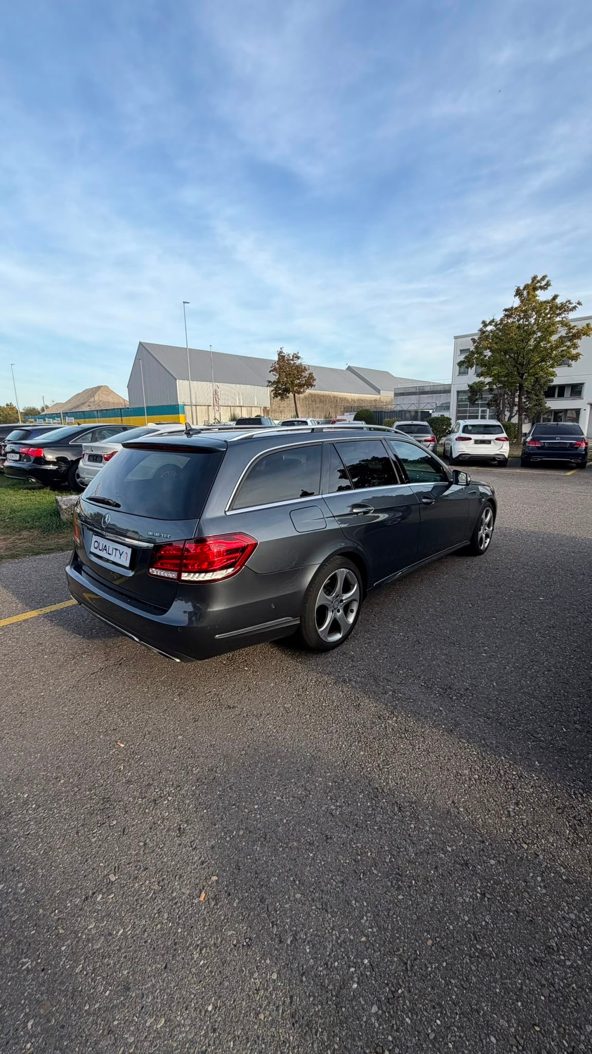 MERCEDES-BENZ E 200 BlueTEC Avantgarde 7G-Tronic-image-5