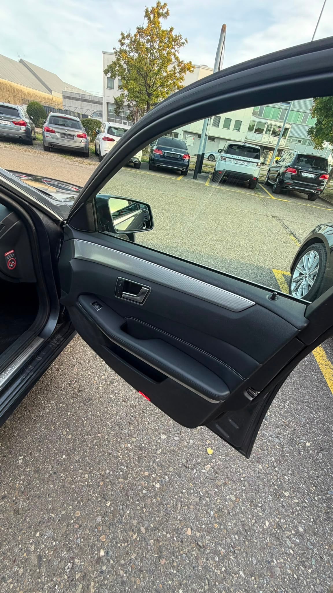 MERCEDES-BENZ E 200 BlueTEC Avantgarde 7G-Tronic-image-10