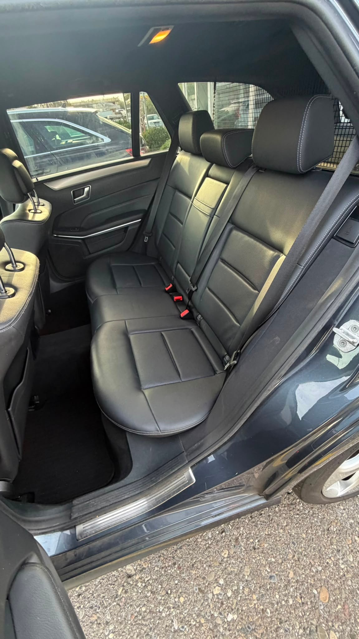 MERCEDES-BENZ E 200 BlueTEC Avantgarde 7G-Tronic-image-8