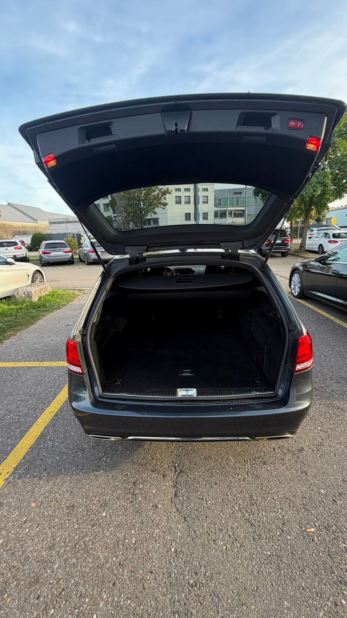 MERCEDES-BENZ E 200 BlueTEC Avantgarde 7G-Tronic-image-6