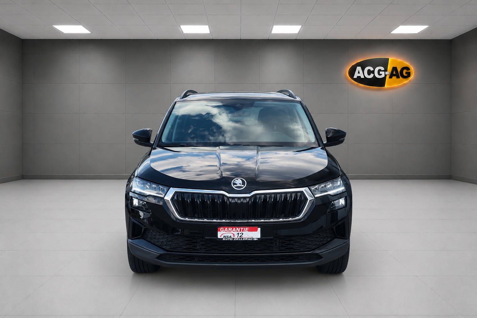 SKODA Karoq 2.0 TDI CR Ambition 4x4 DSG ** Gr-Navi ** RF-Kamera ** Anh-Kupplung ** Lenkradheizung ** Neues Modell 2022 **-image-1