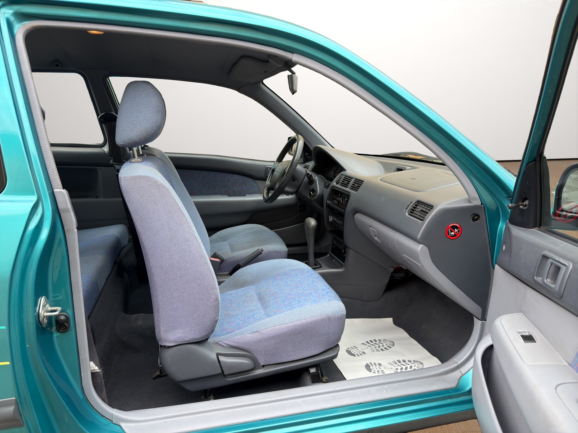 TOYOTA Starlet 1.3-image-13