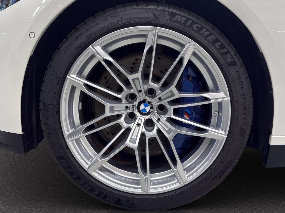 BMW M3 Competition xDrive Touring-image-8