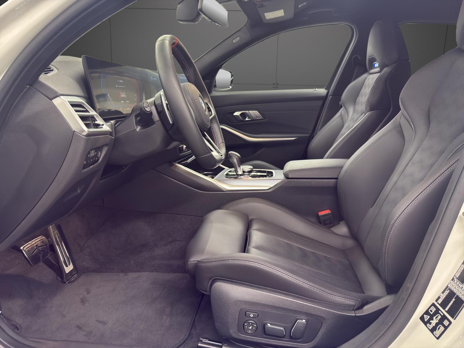BMW M3 Competition xDrive Touring-image-6