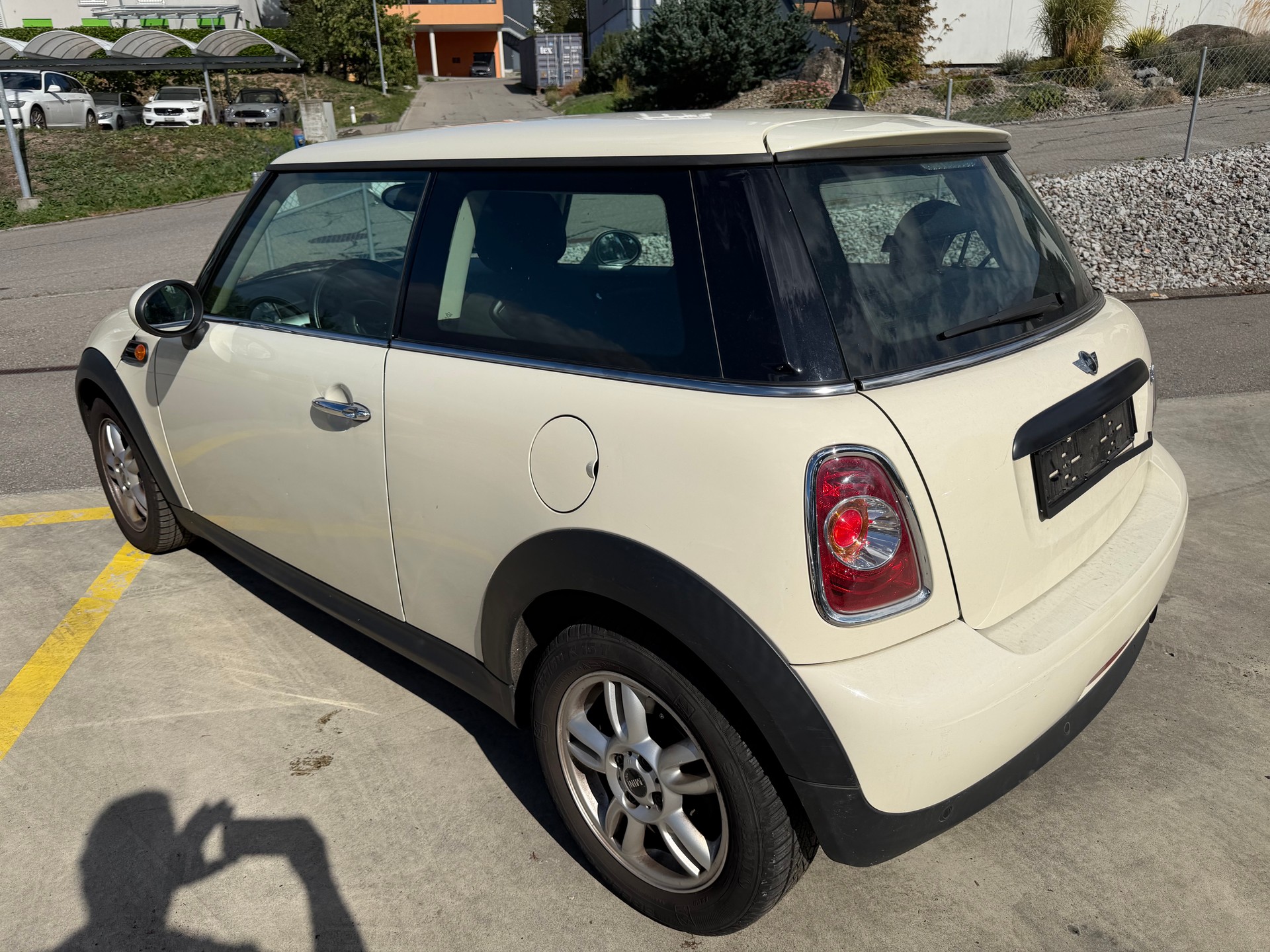 MINI One Steptronic-image-3