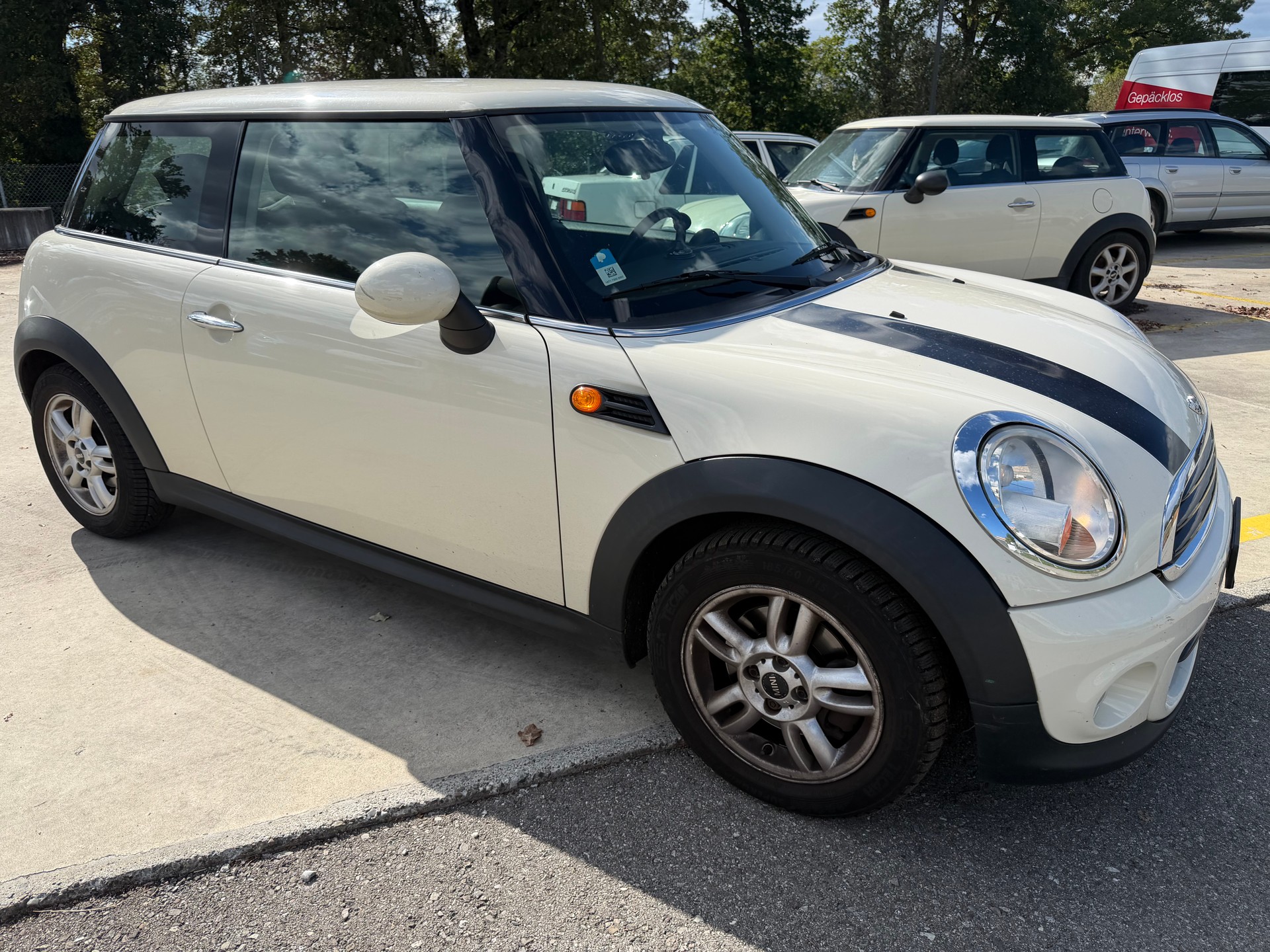 MINI One Steptronic-image-1