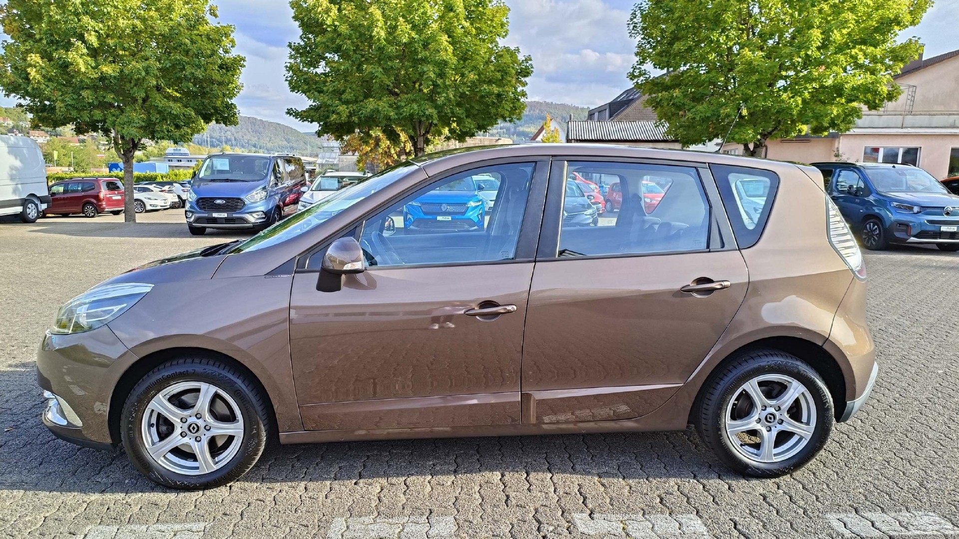 RENAULT Scénic 1.6 110 Expression-image-1