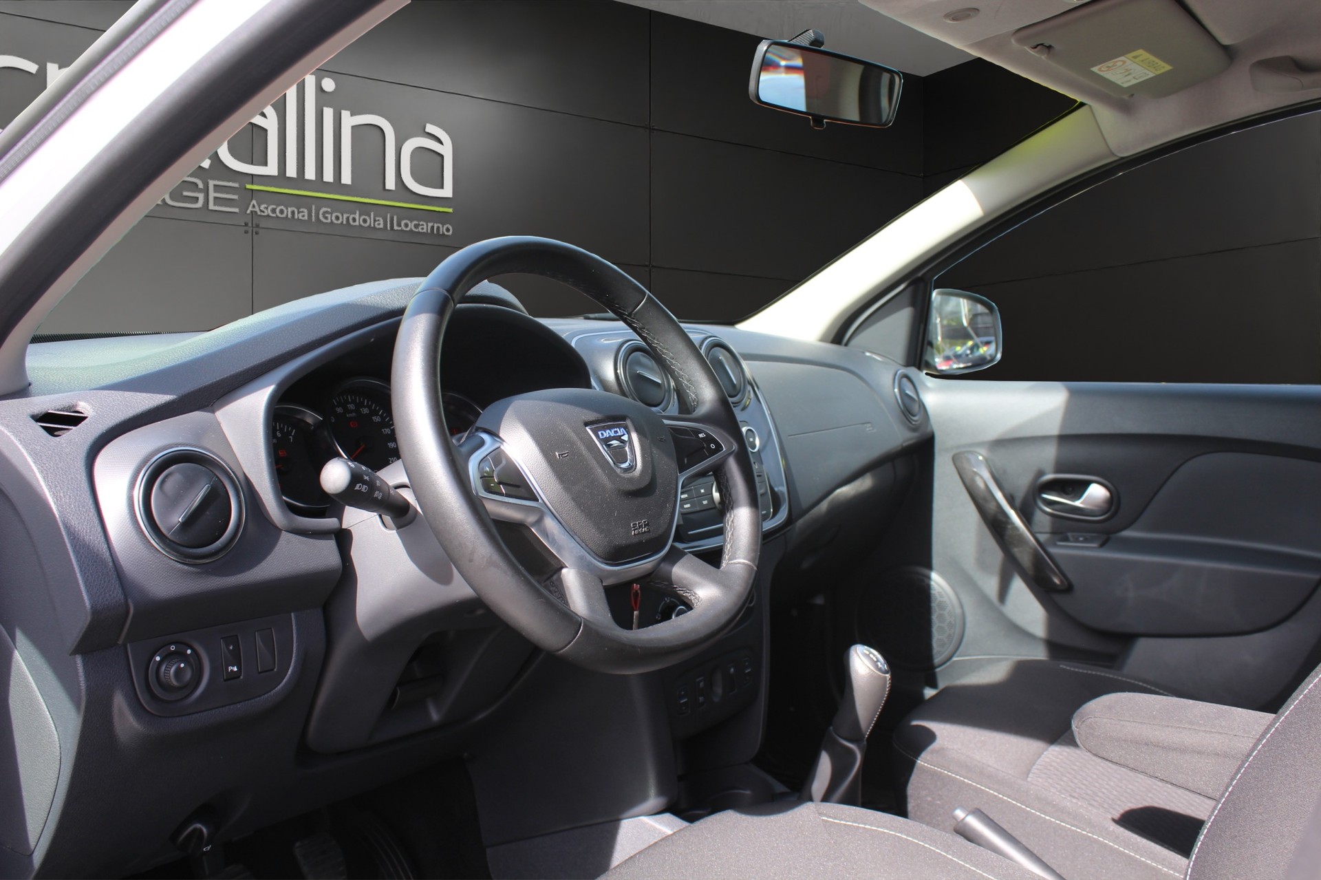 DACIA Sandero 1.0 Comfort E6c-image-7