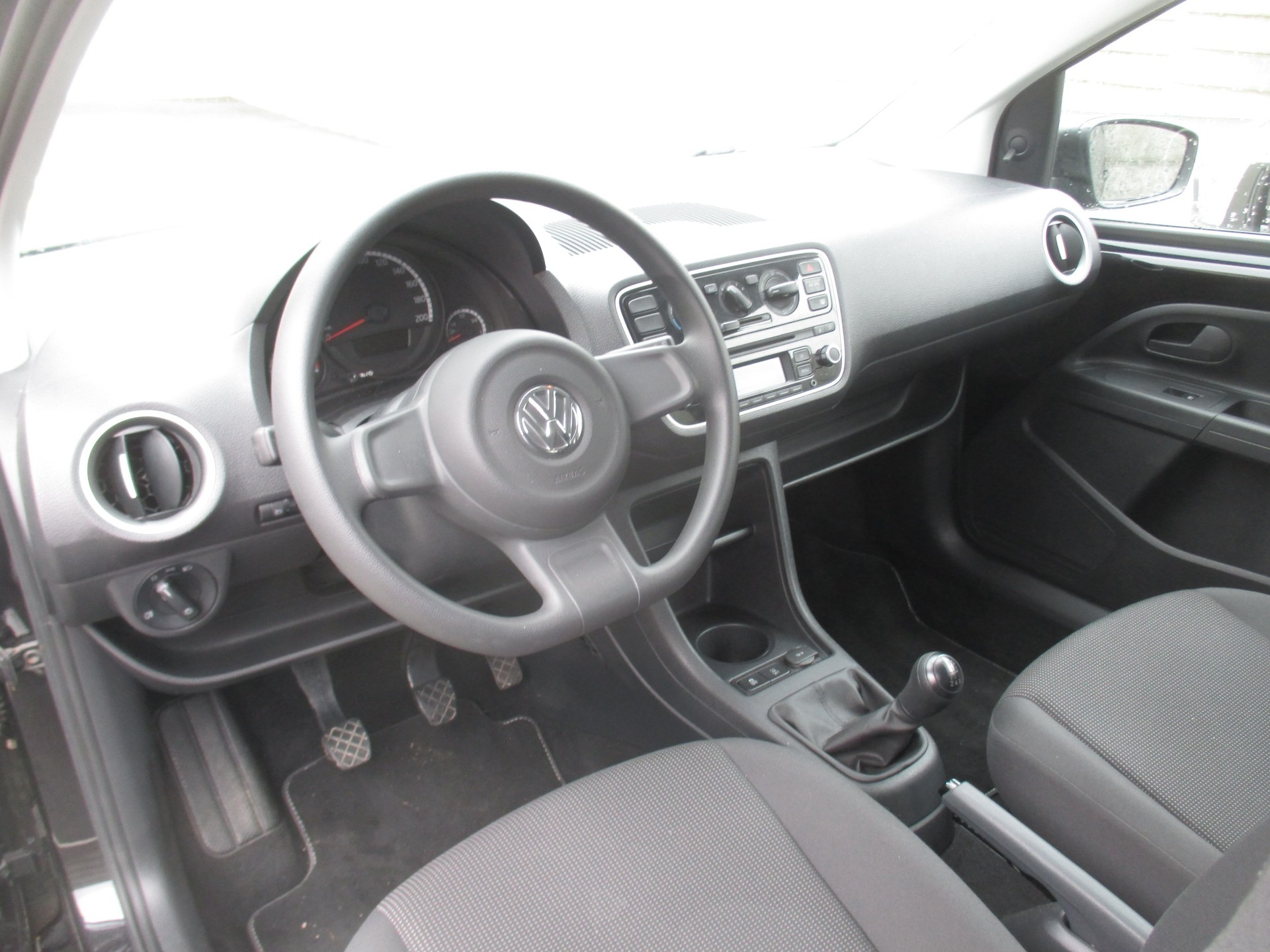 VW UP 1.0 – Frisch ab MFK & Service-image-4