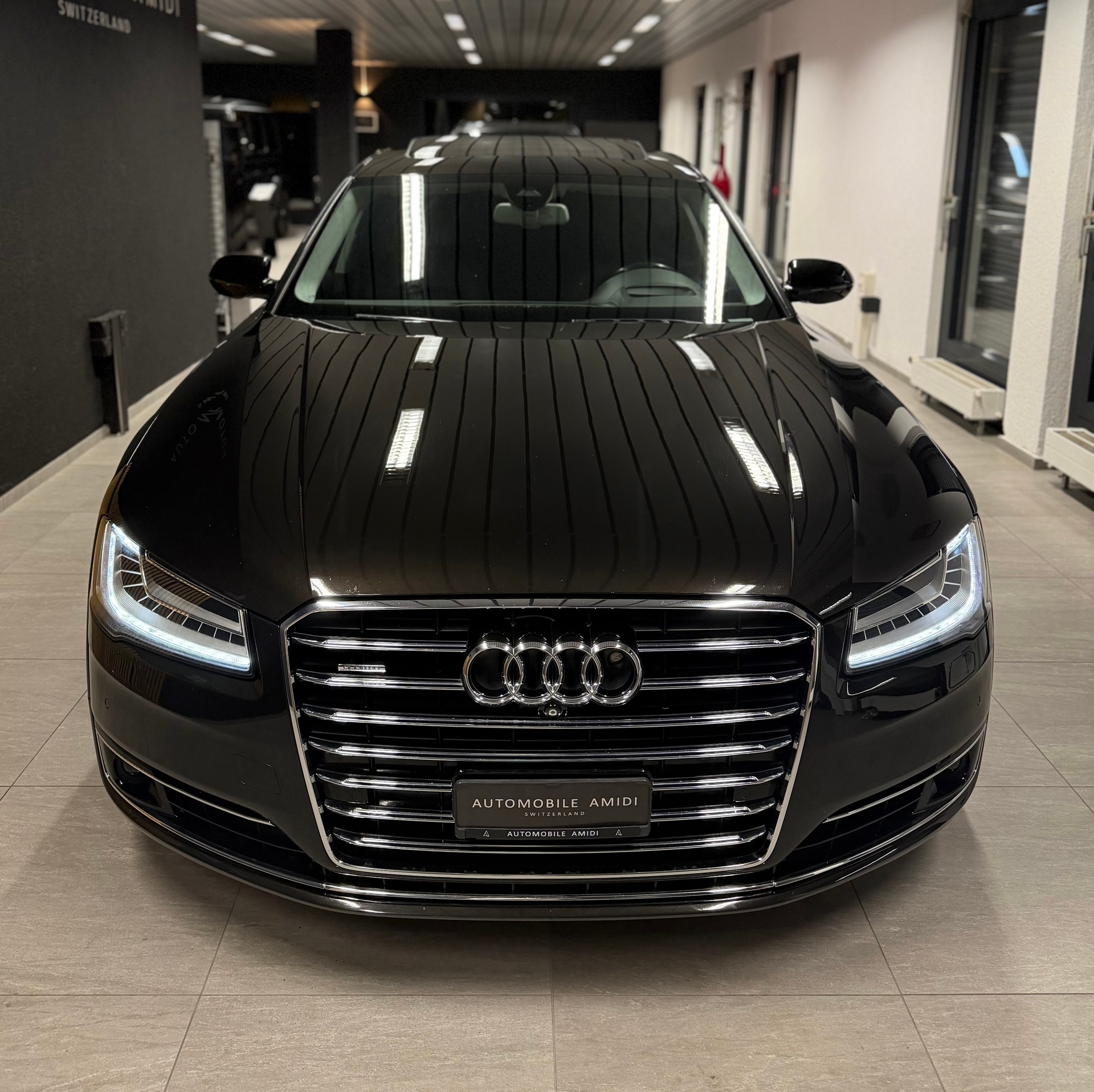 AUDI A8 4.0 TFSI V8 quattro tiptronic, Vollausstattung! GRATIS-SERVICE!-image-1